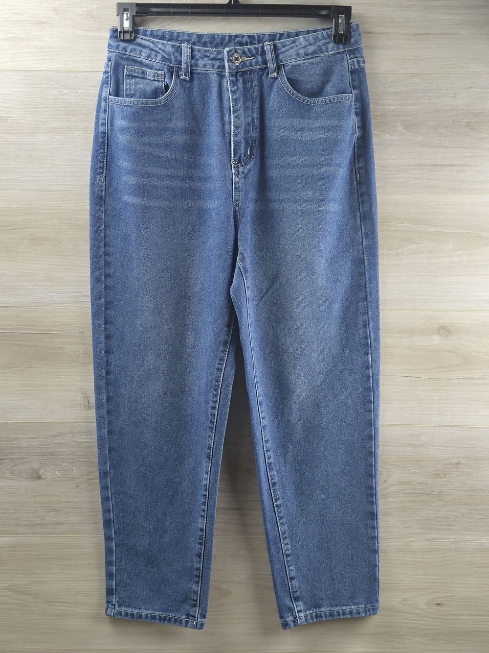 DAZY High Waist Mom Jeans Blue Relaxed Tapered Carrot Leg Minimalist Size M